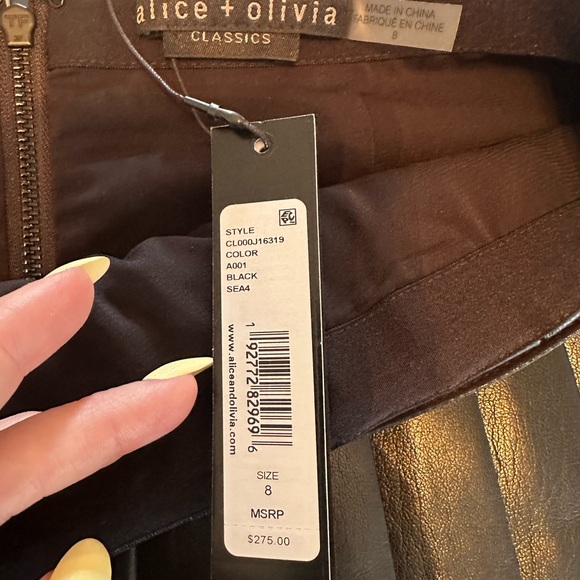 Black Leather Skirt by Alice + Olivia - Picture 2 of 2
